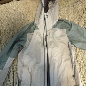 REI GORE-TEX rain jacket